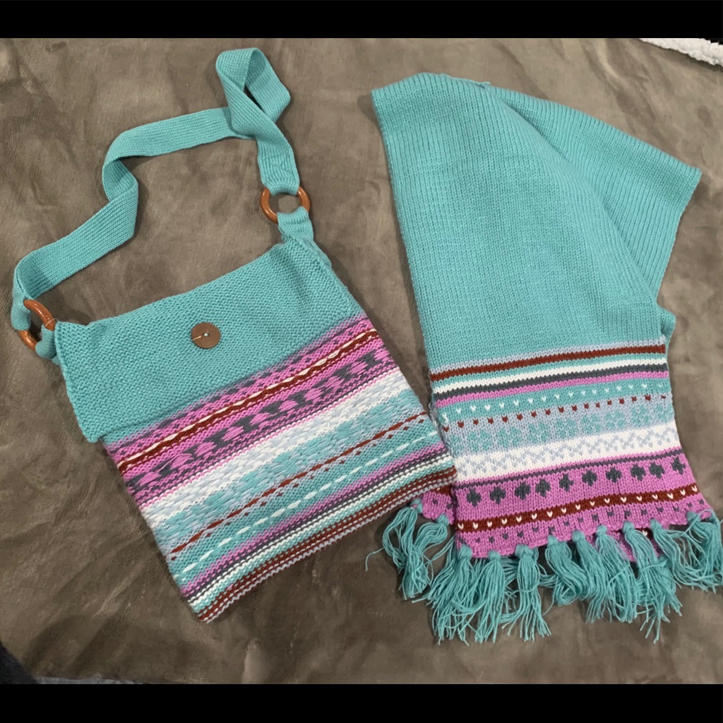 World Market Shawl And Bag Set Wooden Button One Size